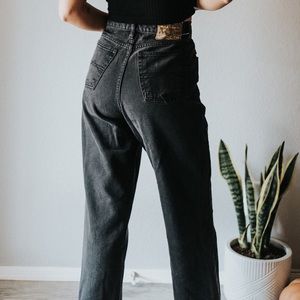 Vintage Black High Waist Cutoff Jeans